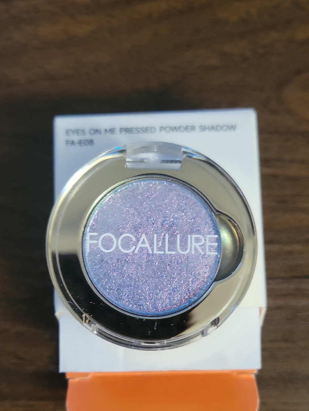 Focallure eyes on me pressed powder shadow